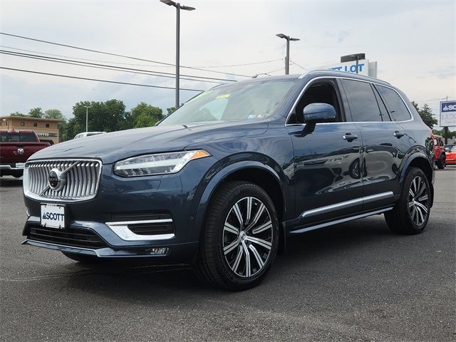 2022 Volvo XC90 Inscription