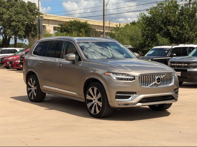 2022 Volvo XC90 Inscription