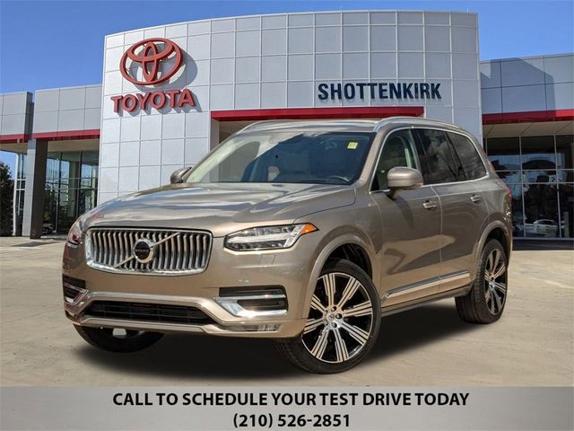 2022 Volvo XC90 Inscription