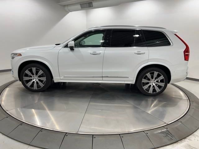 2022 Volvo XC90 Inscription