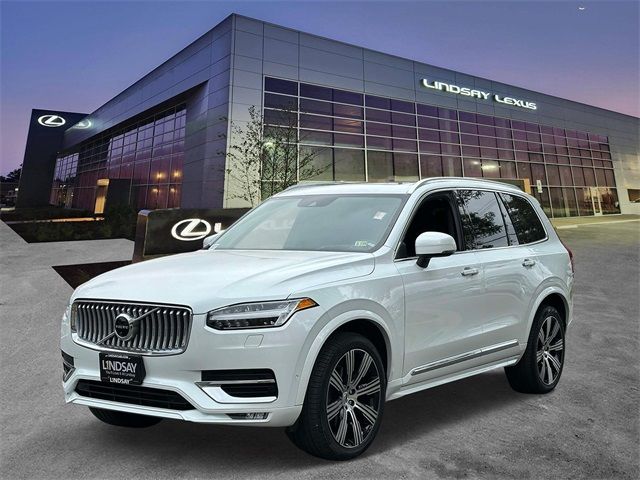 2022 Volvo XC90 Inscription