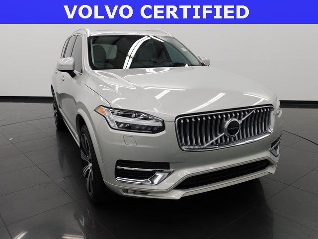 2022 Volvo XC90 Inscription