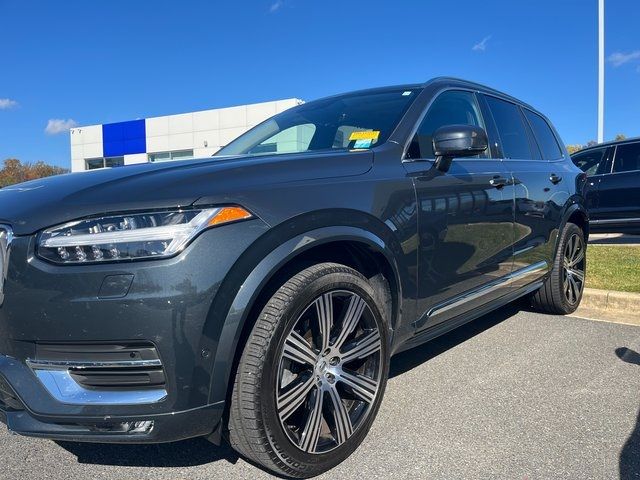 2022 Volvo XC90 Inscription