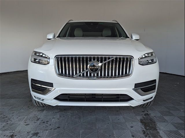 2022 Volvo XC90 Inscription