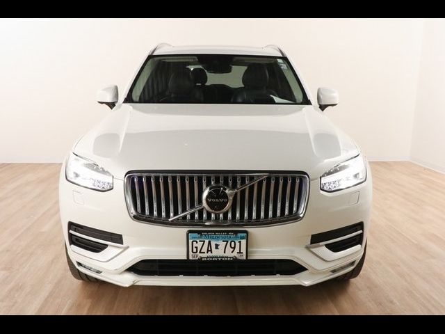 2022 Volvo XC90 Inscription