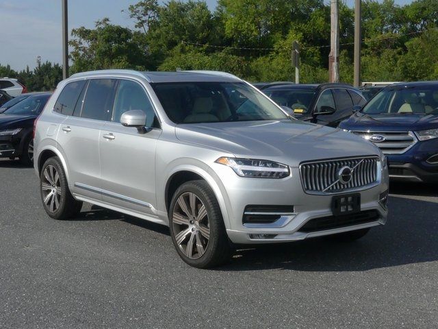 2022 Volvo XC90 Inscription