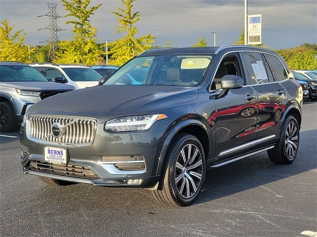 2022 Volvo XC90 Inscription