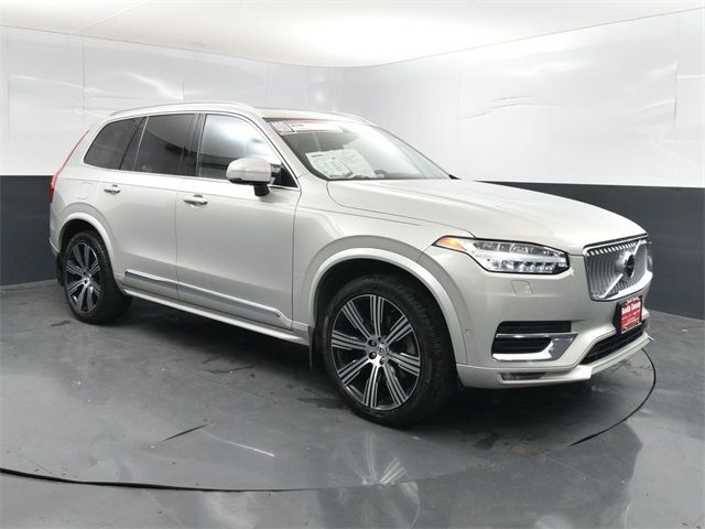 2022 Volvo XC90 Inscription