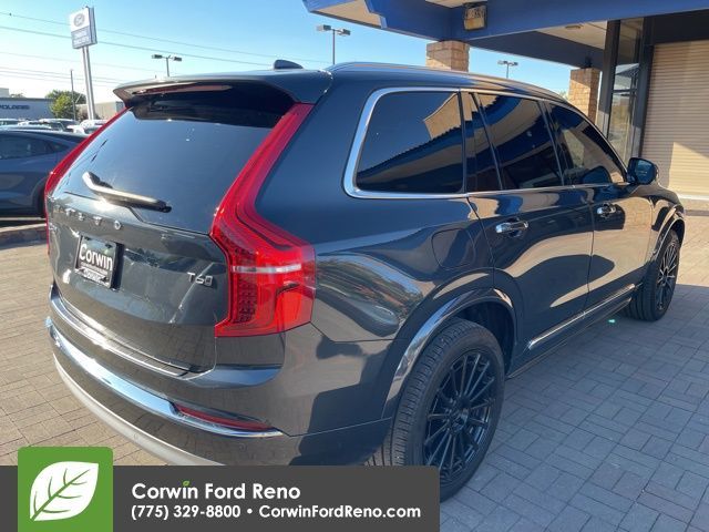 2022 Volvo XC90 Inscription