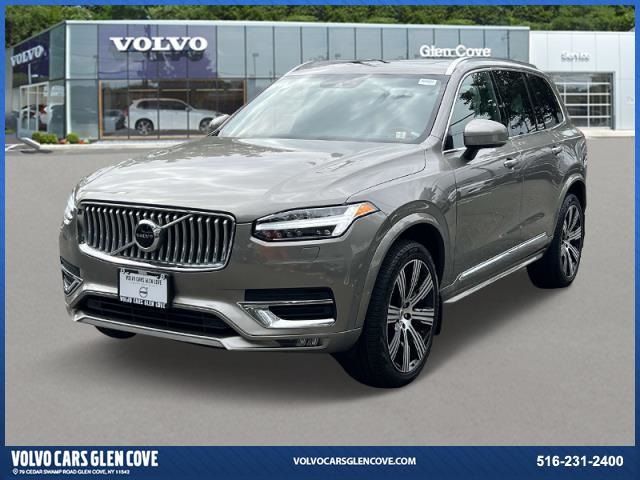 2022 Volvo XC90 Inscription