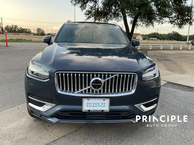 2022 Volvo XC90 Inscription