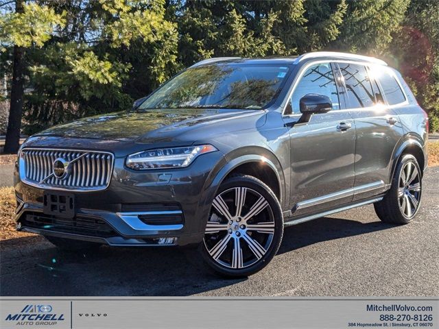 2022 Volvo XC90 Inscription