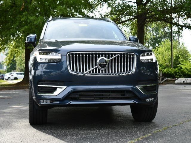 2022 Volvo XC90 Inscription