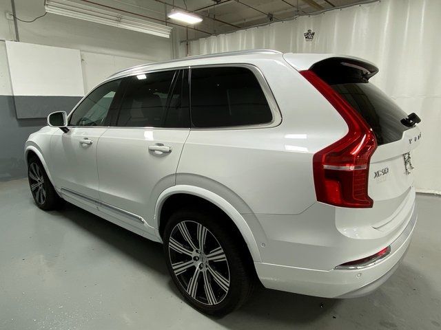 2022 Volvo XC90 Inscription