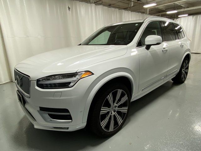 2022 Volvo XC90 Inscription