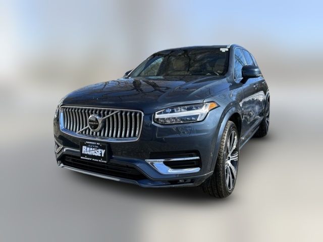 2022 Volvo XC90 Inscription