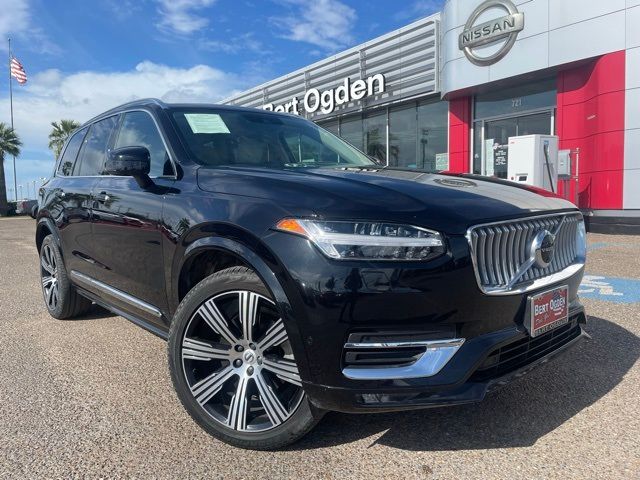 2022 Volvo XC90 Inscription