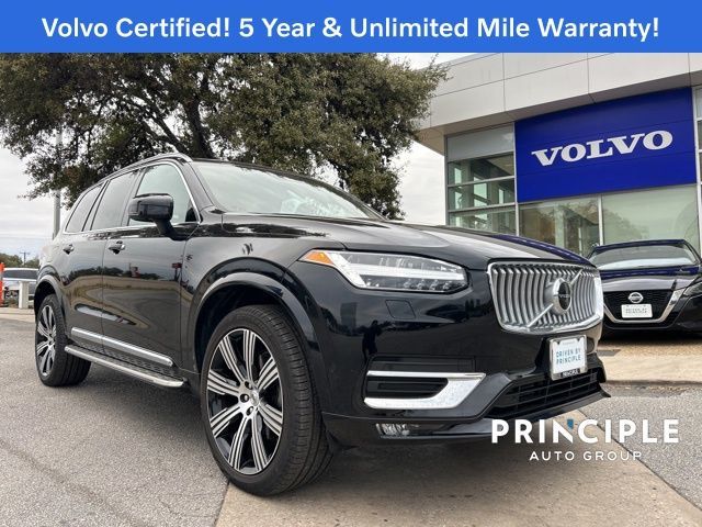 2022 Volvo XC90 Inscription