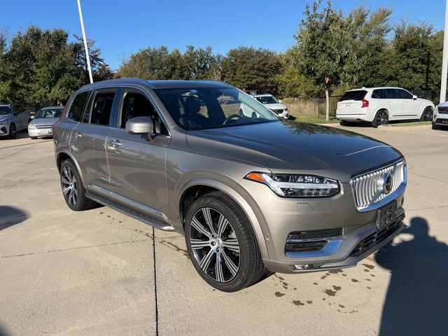 2022 Volvo XC90 Inscription