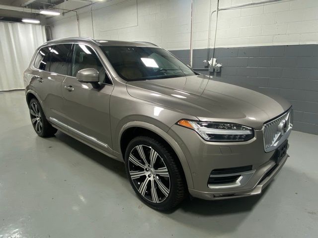 2022 Volvo XC90 Inscription