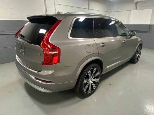 2022 Volvo XC90 Inscription