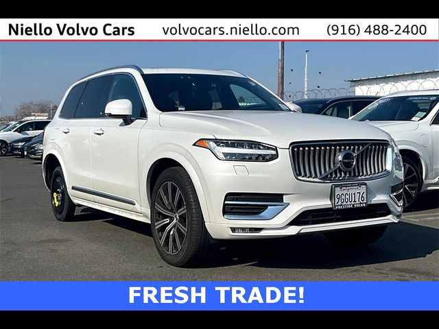 2022 Volvo XC90 Inscription