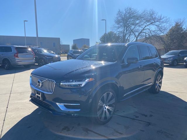 2022 Volvo XC90 Inscription