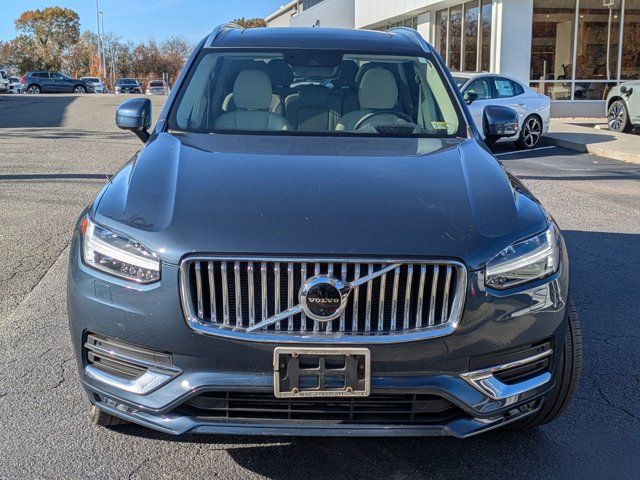 2022 Volvo XC90 Inscription