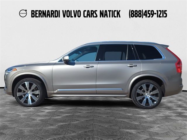 2022 Volvo XC90 Inscription