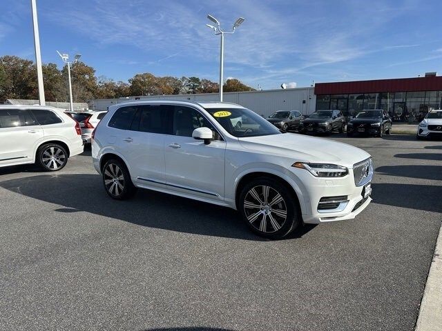 2022 Volvo XC90 Inscription