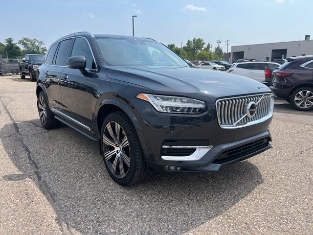 2022 Volvo XC90 Inscription