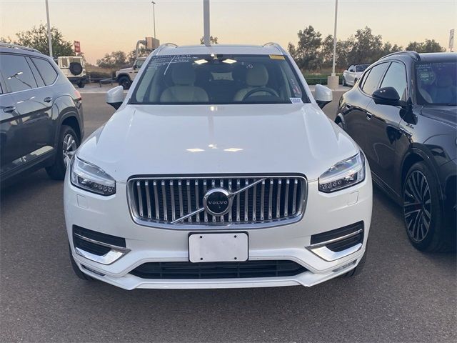 2022 Volvo XC90 Inscription