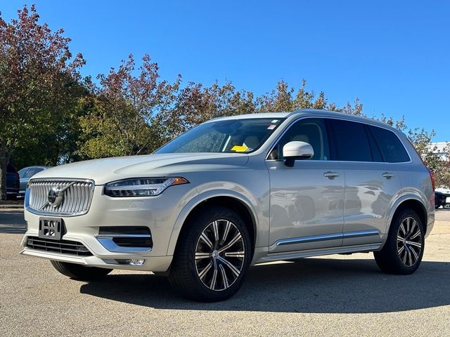 2022 Volvo XC90 Inscription