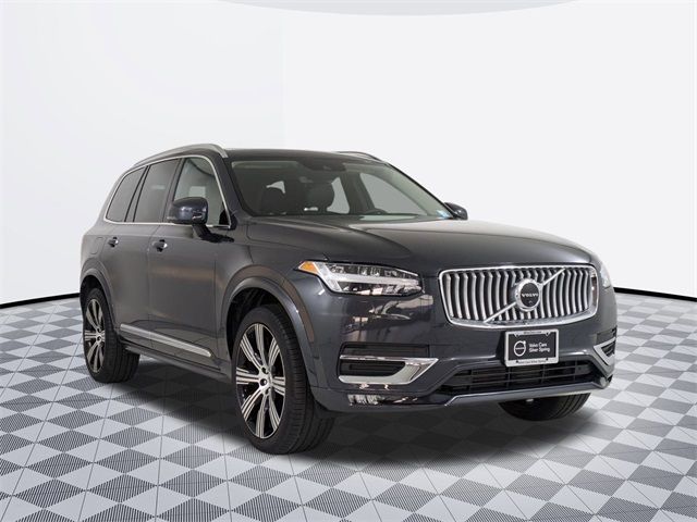 2022 Volvo XC90 Inscription