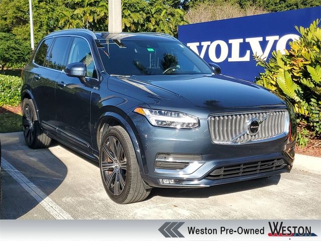 2022 Volvo XC90 Inscription