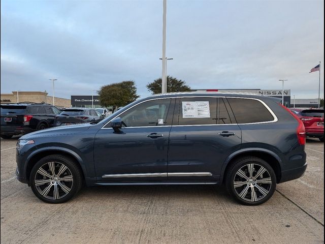 2022 Volvo XC90 Inscription