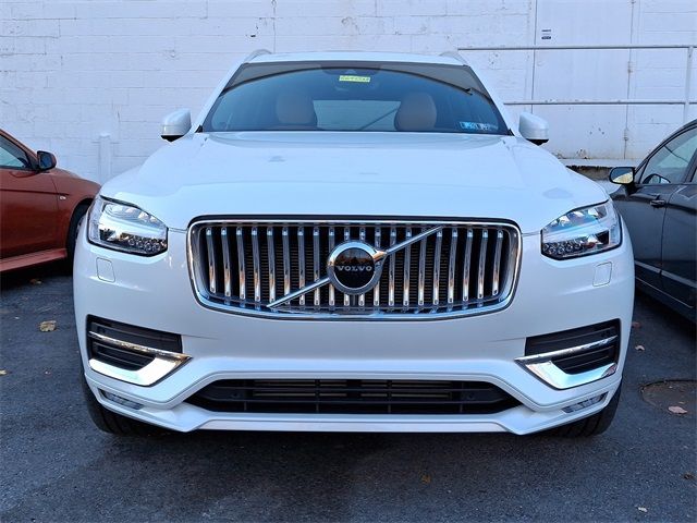 2022 Volvo XC90 Inscription