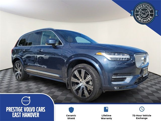 2022 Volvo XC90 Inscription