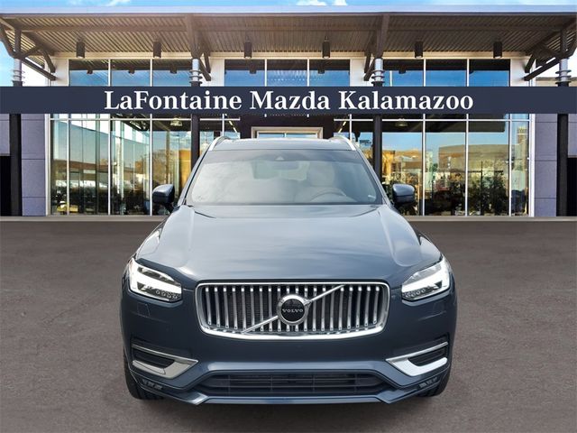 2022 Volvo XC90 Inscription