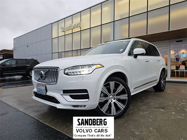 2022 Volvo XC90 Inscription