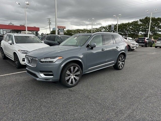 2022 Volvo XC90 Inscription