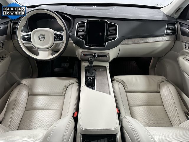 2022 Volvo XC90 Inscription