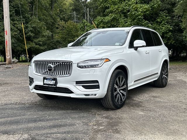 2022 Volvo XC90 Inscription