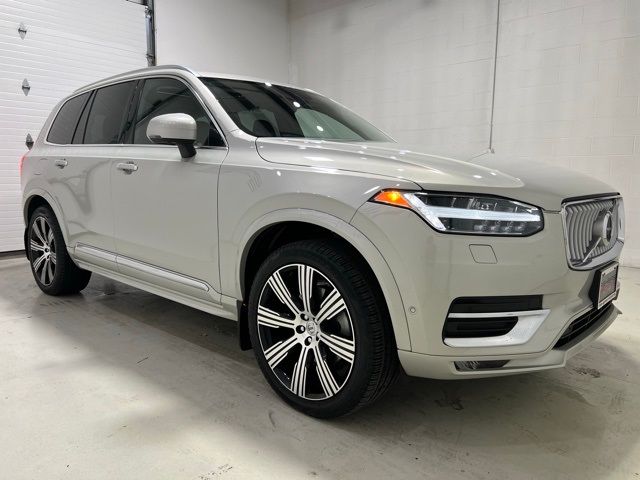 2022 Volvo XC90 Inscription