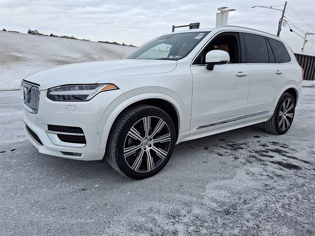2022 Volvo XC90 Inscription