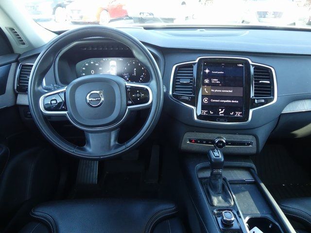 2022 Volvo XC90 Inscription