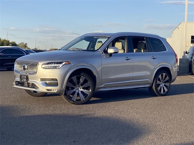 2022 Volvo XC90 Inscription