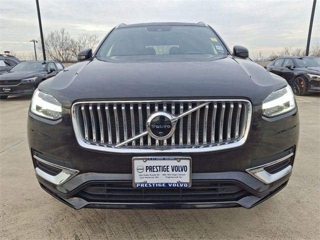 2022 Volvo XC90 Inscription