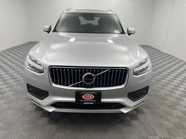 2022 Volvo XC90 Momentum