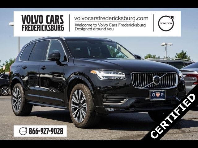 2022 Volvo XC90 Momentum